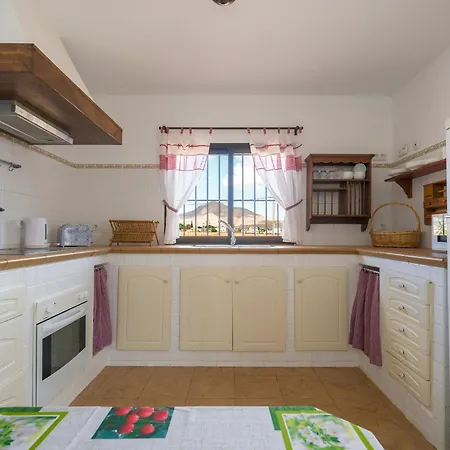 Hébergement de vacances Mahostly Casa De La Roseta B *