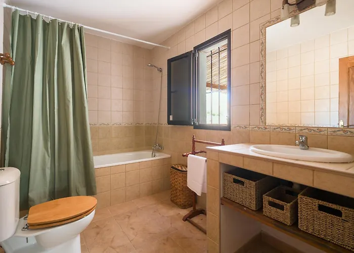 Holiday home Mahostly Casa De La Roseta B *